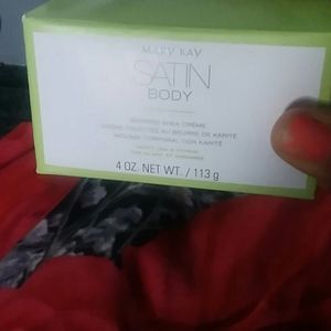 Satin Body whipped shea cream